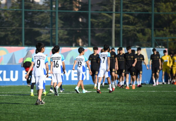 FUTBOL ALTYAPI SEÇMELERİ BAŞLIYOR!